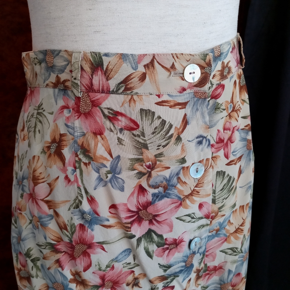 Vintage 1990's Silk Button Down Skirt Size 4 - Picture 2 of 6